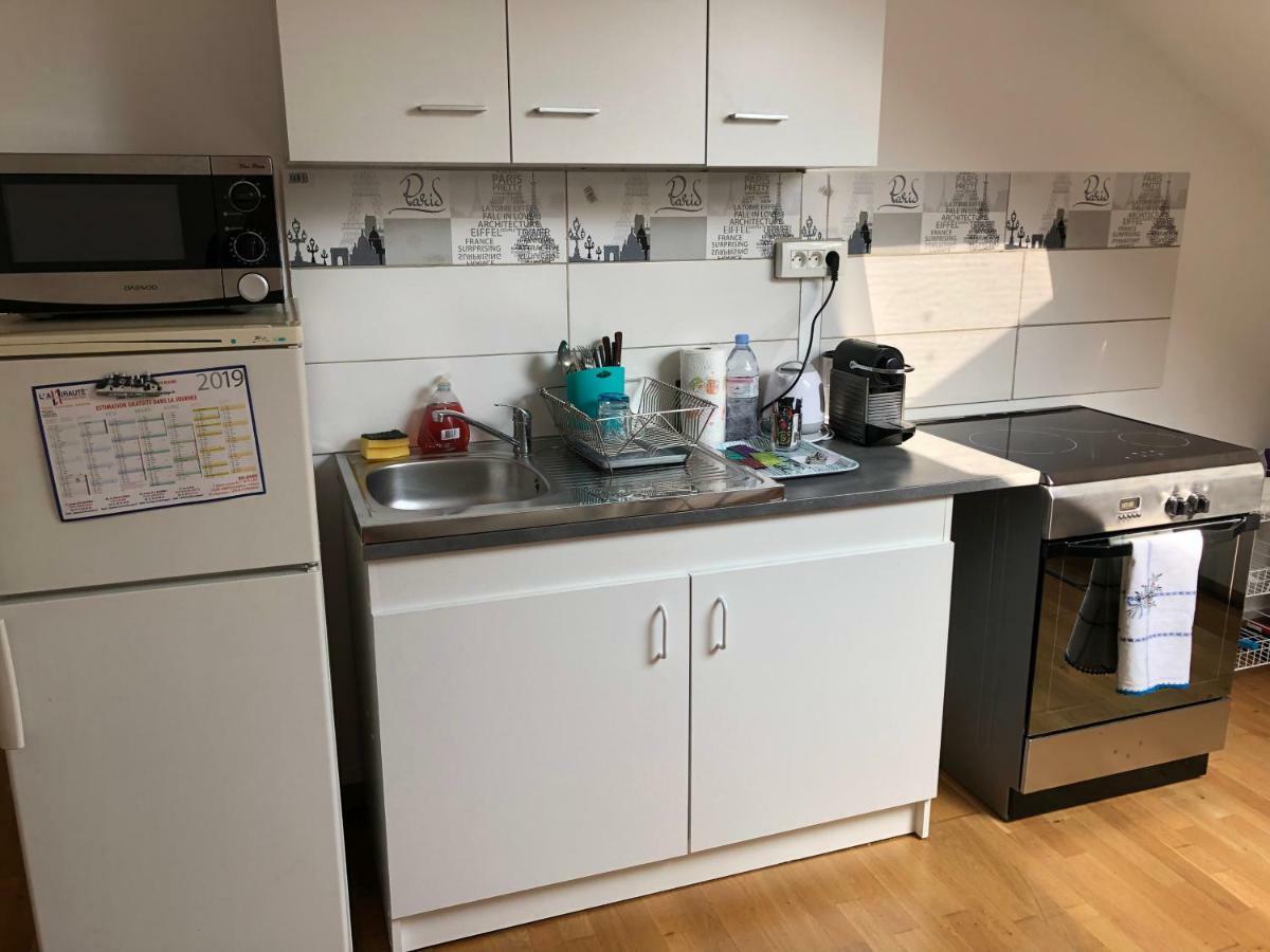 Appartement Independant Chez L'Habitant ブゾン エクステリア 写真
